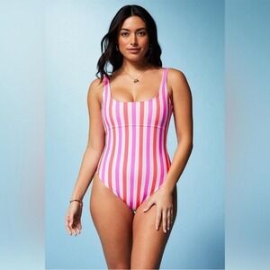 NWT‎ Fabletics Sunset Scoop One-Piece pink & white stripe one piece swimsuit XXL